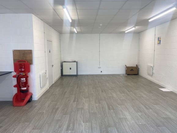 8a33708d 337b 44cf 8cd1 cc038f6541bb