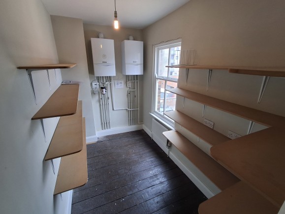 29aaa3f3 f6d2 41ec a7d2 9696dc10a7ce