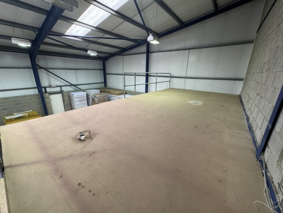 12f320f8 1bf7 47f1 8091 1db37ef46332_web