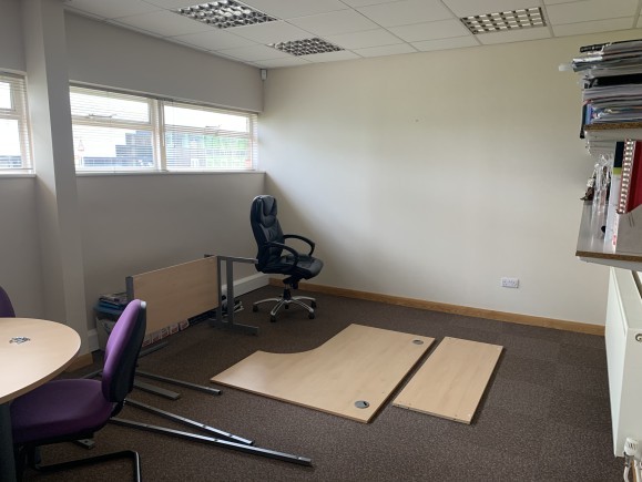 99aaefe2 b8d8 467e 8596 b80c4161edcb