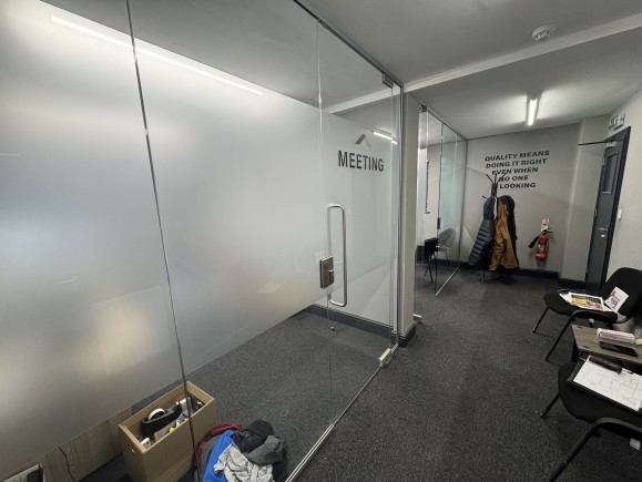 68322153 d01a 4a2d 9489 213207087d52