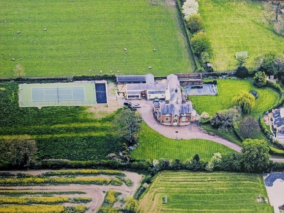 a5331c70 eca6 41eb 8b7c 3f3e866d4705