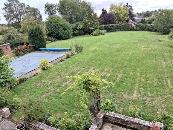 af7f73a7 f76c 4548 9f9b c3de6ae1d032