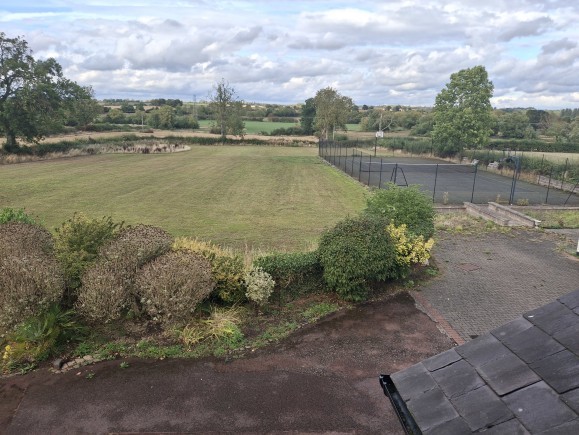 ef0110e9 a36a 47d2 805a 4fcdfdd551b7