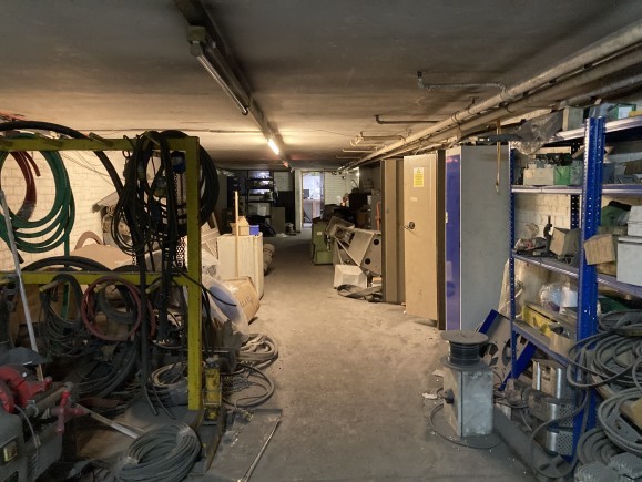 6c563747 7016 4621 8663 76dafe5a5330