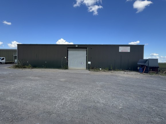 63d8e2b4 7b56 4102 979f 1d1e468172c0