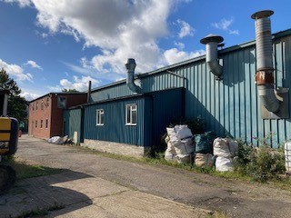 e5989680 00d8 4a3b 8748 98e0502ebaa6