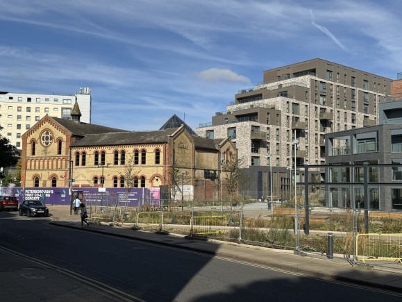 2df2f2e0 e092 4ac5 b1b0 e14b77ad4377