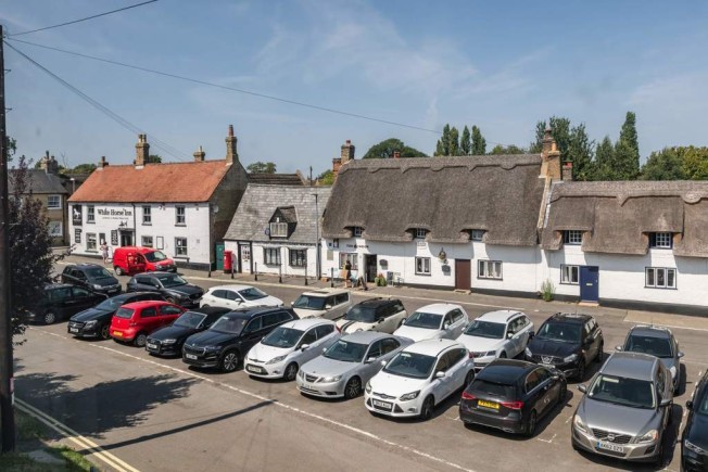 657d4e34 45ba 4488 9a7a 331ca01d7d0d_web