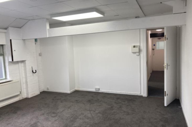 3a8d3f2f d9d6 411b 906b 4a952d8cbc98