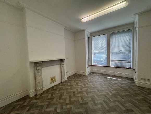 ad95f9a5 dc2f 4225 97d8 8c386046ed58