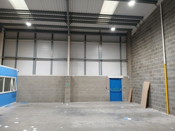 dcd07af4 3932 4802 9871 96856a25ba18_web