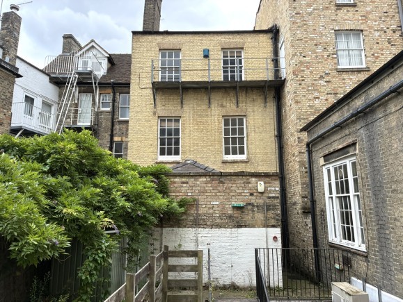 0d090997 cd9a 4c02 8421 7bf62564e904