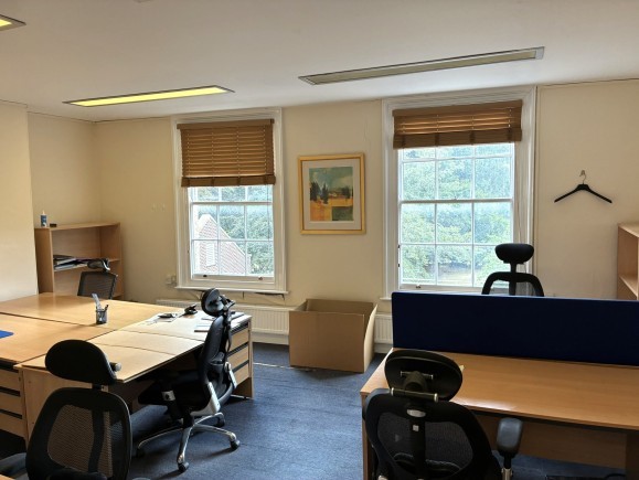 c072f0ef 5e17 4a08 ac33 21e78f02b328