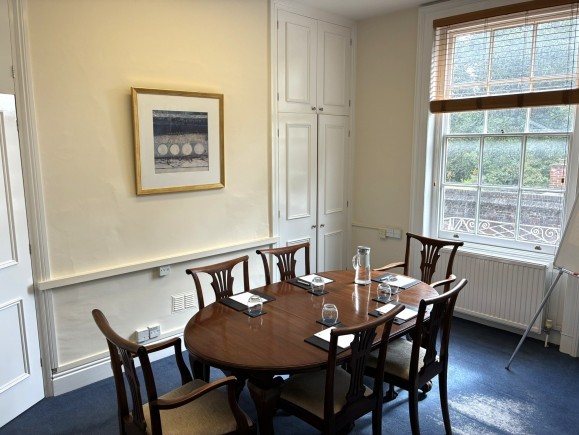 fdf2a87e fce4 4773 9170 7be52ece9c30