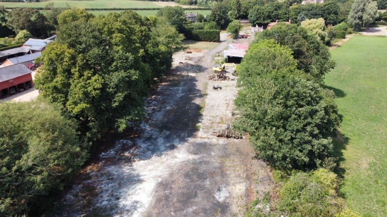 9ad19d35 2893 4b80 b5c3 6334eeb8ee7c_web