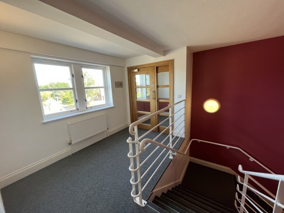 d4249a32 ed30 4045 9e2d ee68d5d058c0