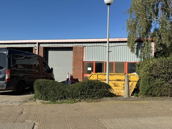 c17c8dd8 cafb 4982 8427 c5e71c4121b6