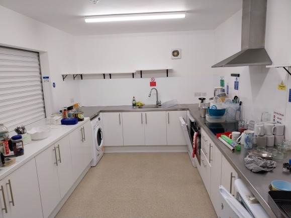 101938d8 571a 4d76 bab5 c7cd12799341