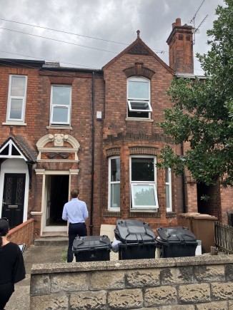 2c4b31e7 da28 481c b2ed 44f3dbb0d447