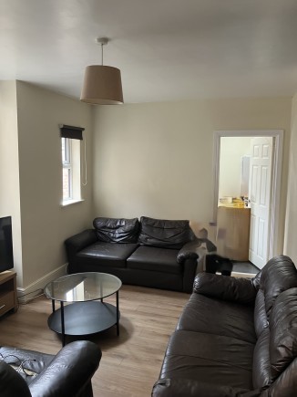 85103dc5 5369 45d8 9814 440fd9129822