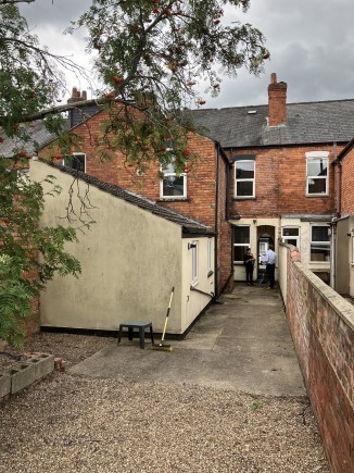 f540a58e 94cb 43d5 88a3 ab7e27df8389