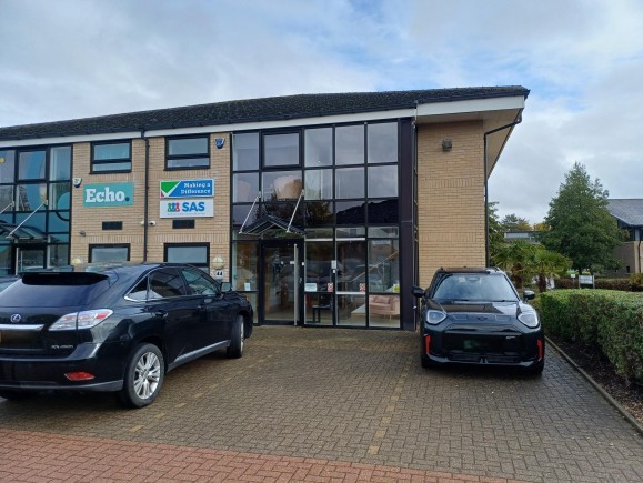 d46b3640 db15 4cfc bb06 c0622a6dda94