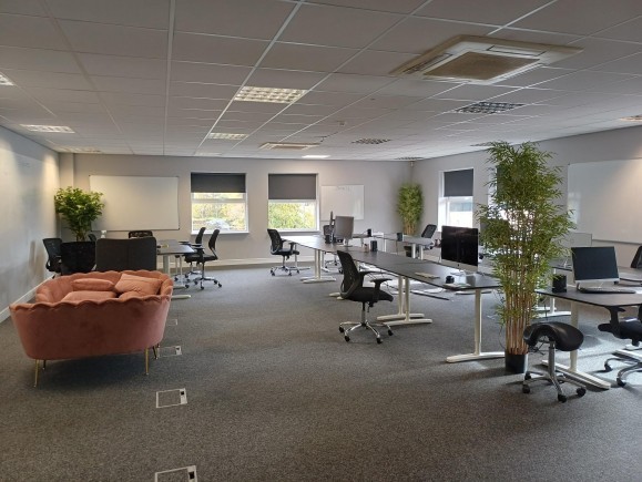 fbaf75dc 6ac8 4db3 8c30 6599bf58aa40