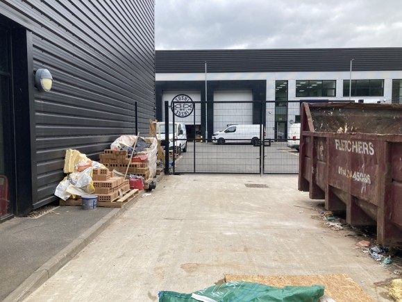 2027b4f5 1765 41de a87b 591f39e6f3fb_web