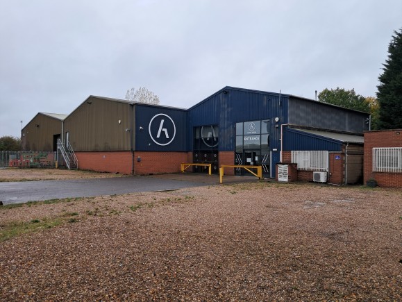 ebbb1d43 b25b 48ec 8421 a860a1175081