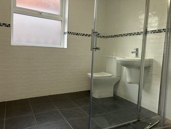 3298c9b4 eb3f 47a0 ad35 b143bc780c8e