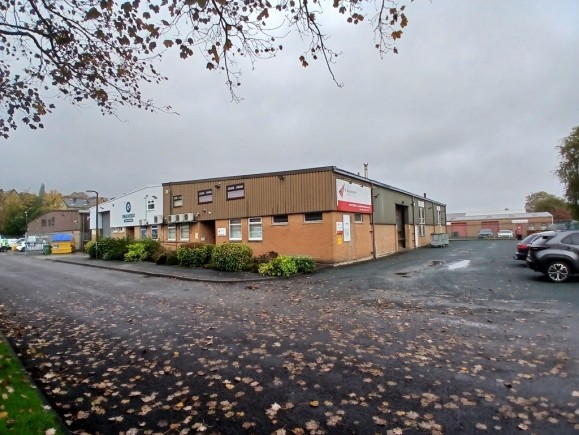 2e42bde3 df07 47d3 b16d 4b551c93face_web