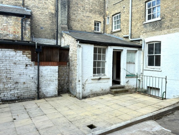 9c7283b9 0580 446e bec0 ce8c85a35b9e