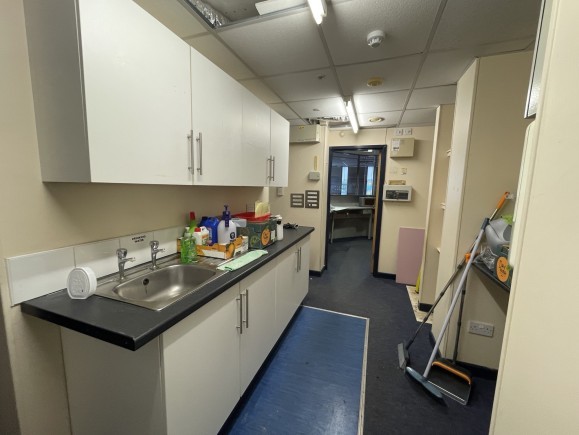 e8f00875 4088 418e a017 b6c377f0f454