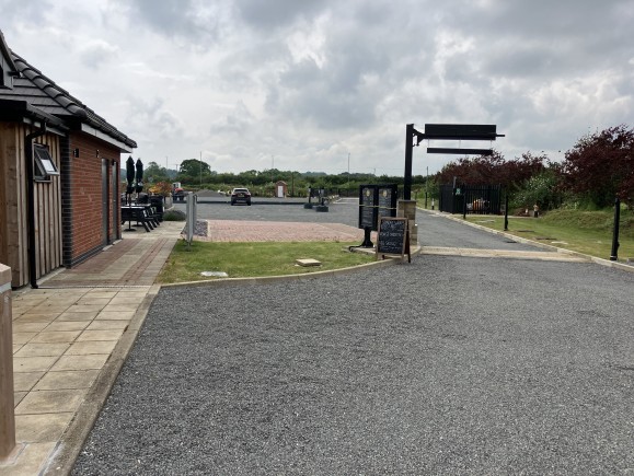 7cc81646 1881 4e30 8bae d3f98b6d2412