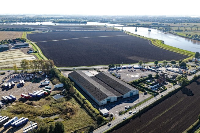 a392389f 1ff5 40ff 8287 46fa6eb22fb4