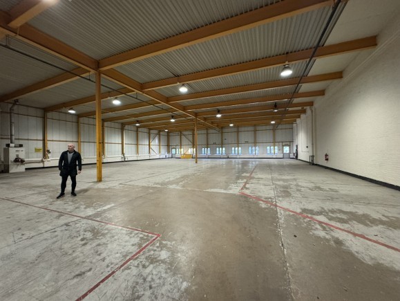 ed8b4c86 51a5 4729 9345 bfcc97e757de