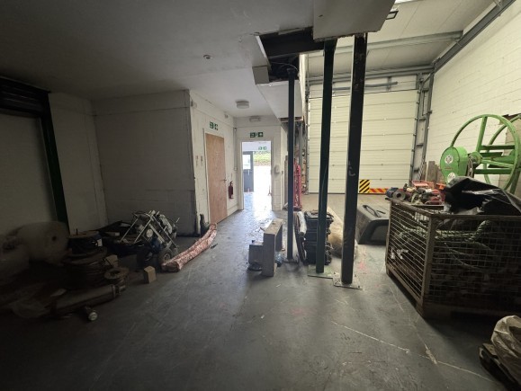 039a8eaa 18db 4dfd acfa 3f9e53d10b9b