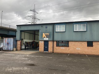 e896bc24 2001 4dc6 94d1 5b5595bdcc0e