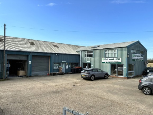 49791c1b 9005 487d bdc9 c25daf324f5c_web