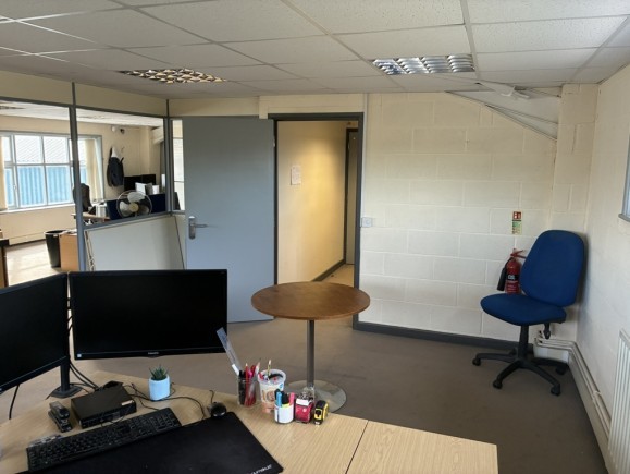 fef9aa1c 484f 4b56 977a 219c1742e822_web