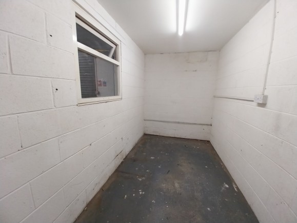 dbcb87f8 9264 4191 8366 6bd4dc8f89f5_web