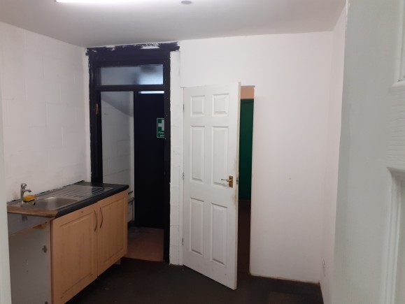 b2736895 36be 4f55 ab21 906071fdca6f