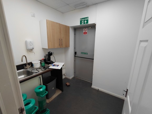 79b9b6d2 6509 4511 a775 eeae3285b946_web