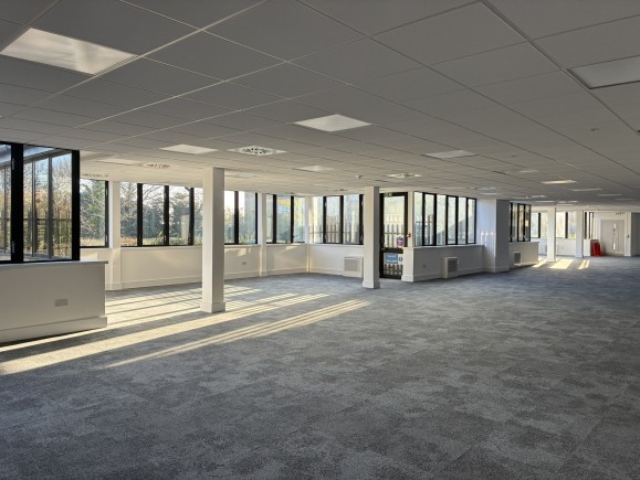 e214aeb4 fb43 424b 893b 13d3d33a5a13