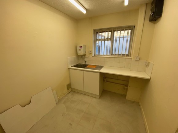 3781e1a3 f706 49fa a722 9ba1975c182c