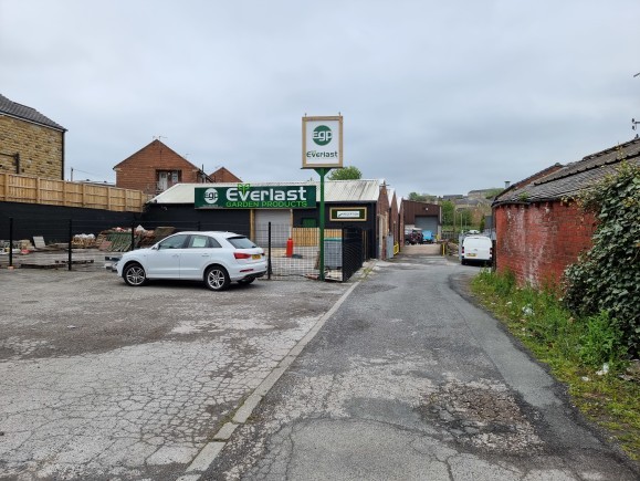 3d89b56f f9b9 4947 8299 487fe8727b0c