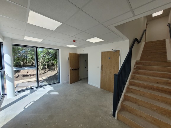 330547fe e336 4e2b 815c 861b84ecc0a6_web