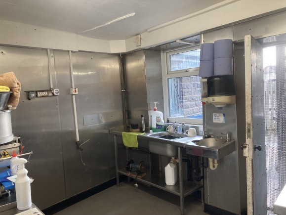 3b46f161 e886 4f71 9bf8 bac0391e99a4