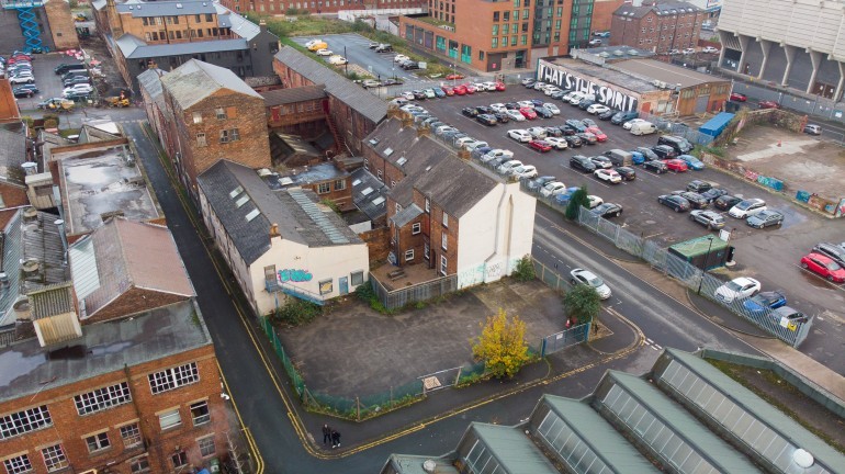 e0ca6321 c743 4ed4 8ffd 017548ea94b2